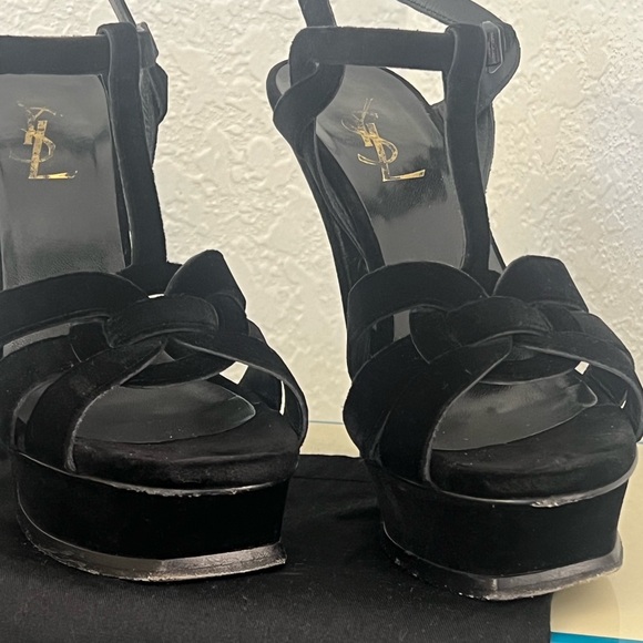 YSL SAINT LAURENT BLACK VELVET 105 TRIBUTE PLATFORM SANDALS SIZE 37.5/7.5 - Picture 15 of 16